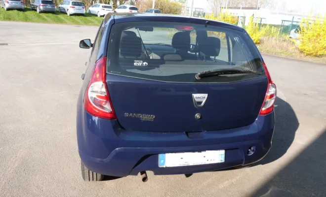 Acheter une Sandéro bicarburation à Béthune, Béthune, FC-Racing-Automobiles