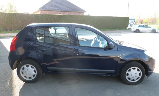 Acheter une Sandéro bicarburation à Béthune, Béthune, FC-Racing-Automobiles