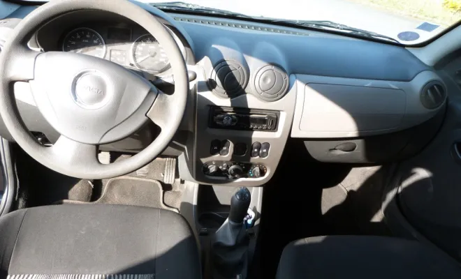 Acheter une Sandéro bicarburation à Béthune, Béthune, FC-Racing-Automobiles